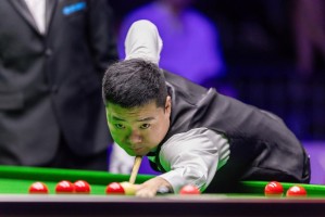 斯诺克武汉公开赛第二轮 丁俊晖输球遗憾出局