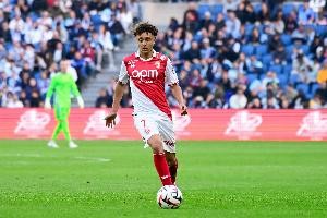 法尔克：拜仁有意本-塞吉尔，但对其是否值3000万欧元存在疑问